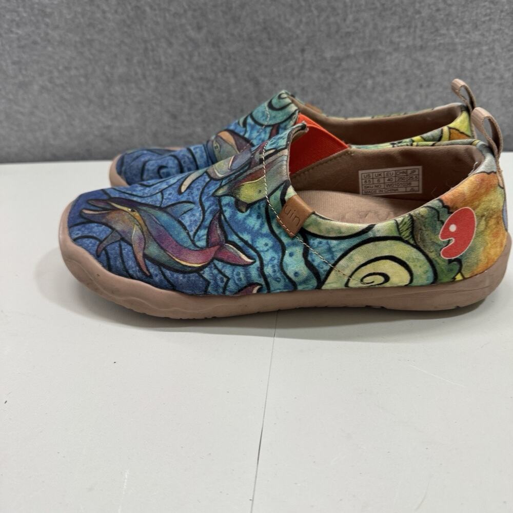 UIN Womens 8.5 Toledo Porpoise Dolphin Canvas Slip On Shoes Blue Multi Comfort - Picture 4 of 9